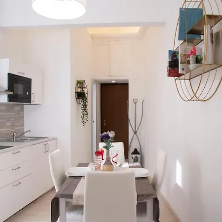 Nazionale 221 Mamila * Rome