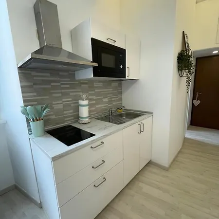 Nazionale 221 Mamila Appartement